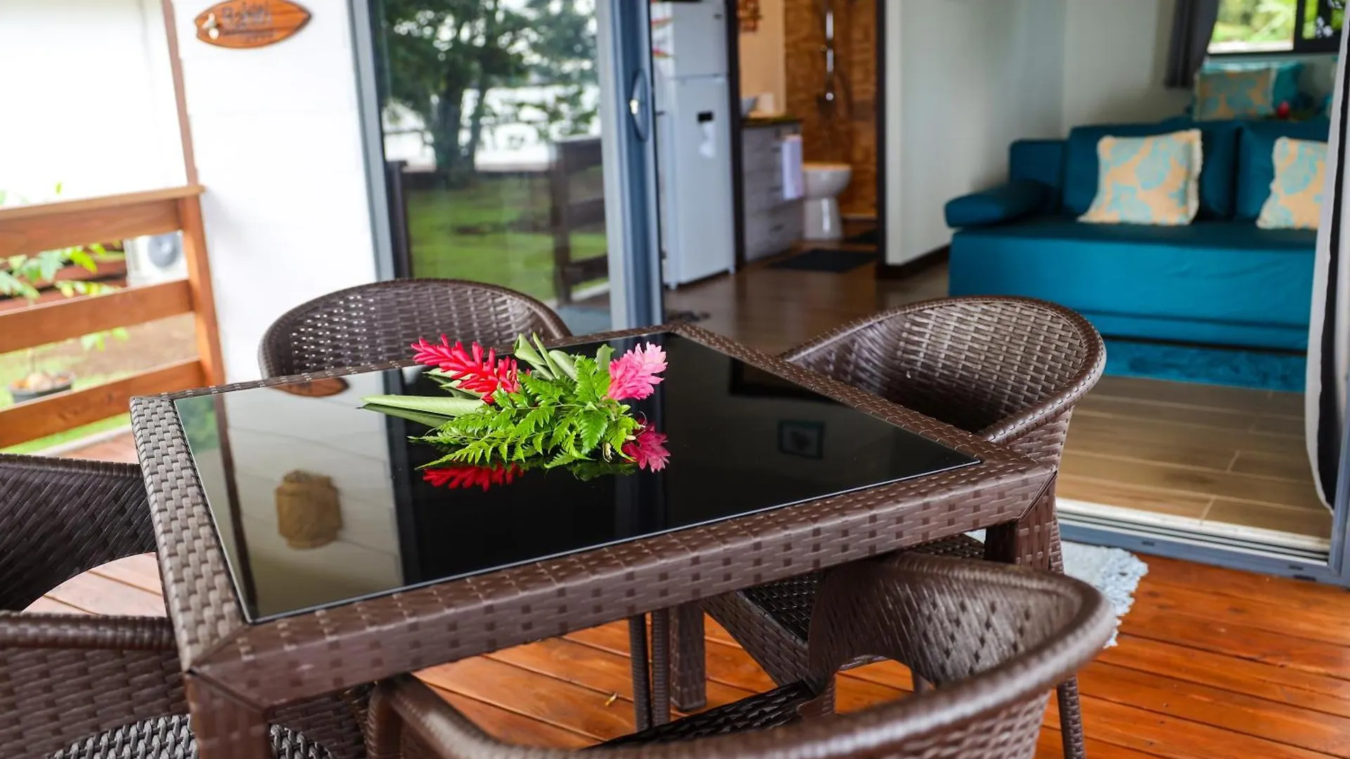 Teahupo'O Wave Lodge Teahupoo