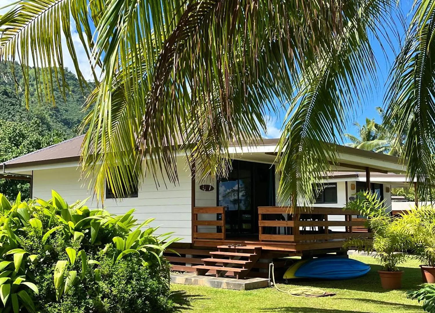 Teahupo'O Wave Lodge Teahupoo 0*,  French Polynesia